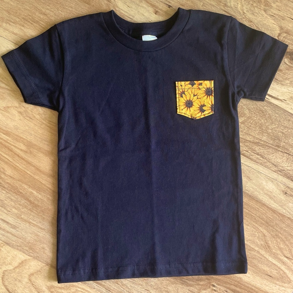 NW Toddler Black Sunflower Pocket T Shirt